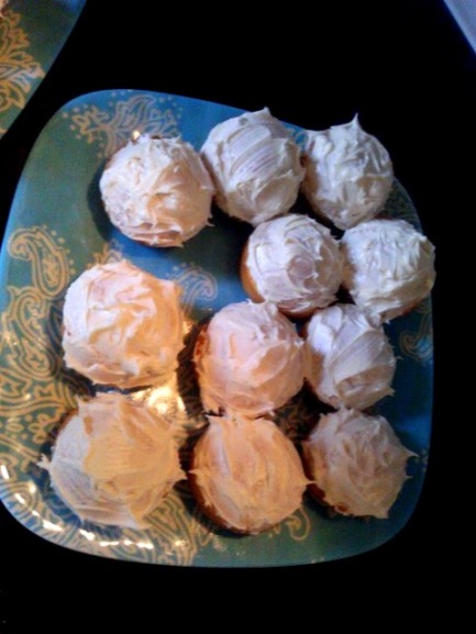 13 - 1 (3) sprinkled cupcakes