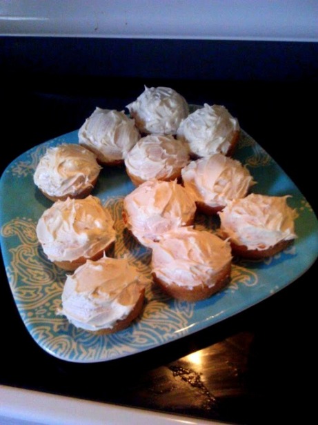 13 - 1 (7) sprinkled cupcakes
